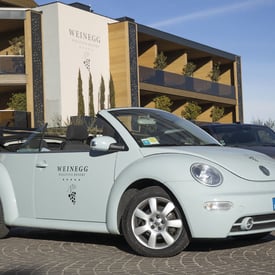 A Vespa takes me through the countryside