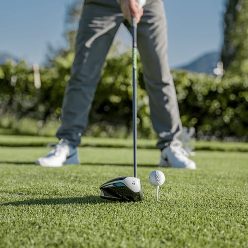 -20% di sconto sul green fee 18 buche in tutti e 9 golf club dell’Alto Adige. Ulteriore -20% di sconto sul green fee 9 buche al Golfclub Lana.